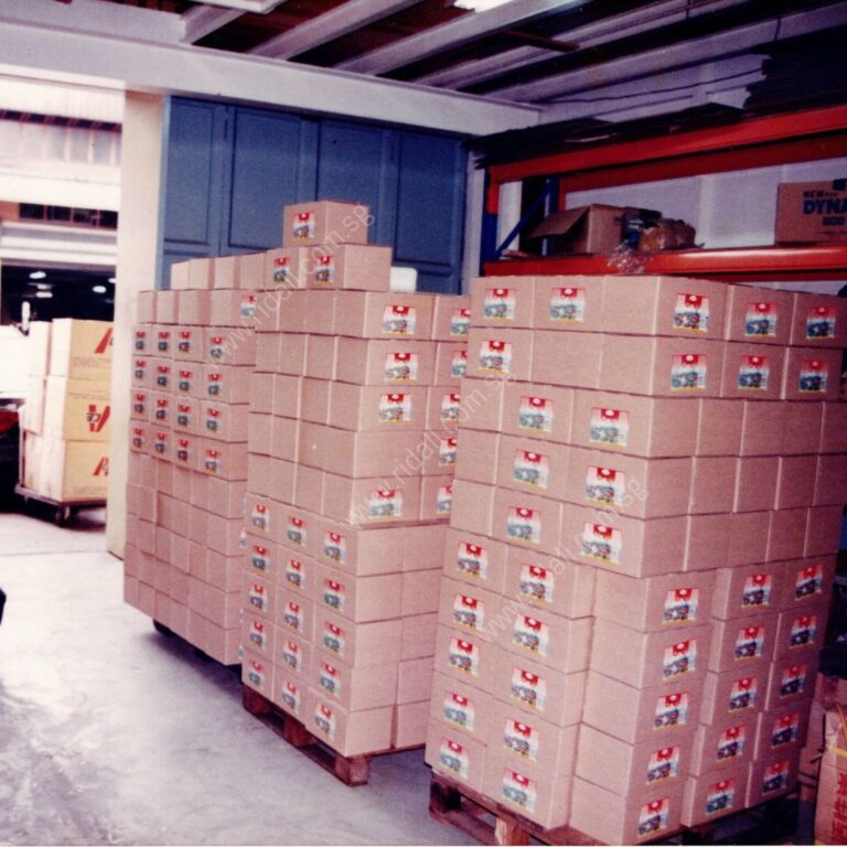 hongtai-ridall-humble-beginning (16)